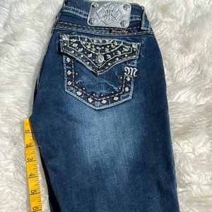 Miss Me signature cuffed Capri size 26